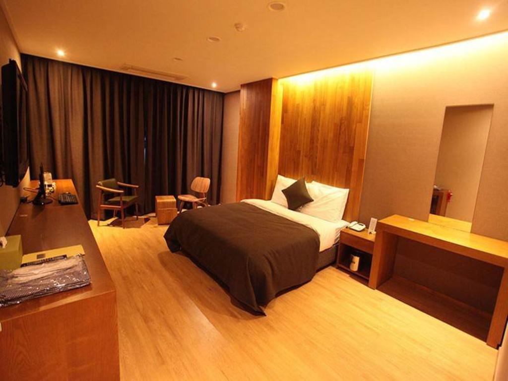 โรงแรมริช โกยาง ห้อง รูปภาพ